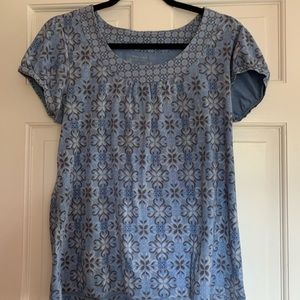 Sonoma Medium Summer Shirt like new!